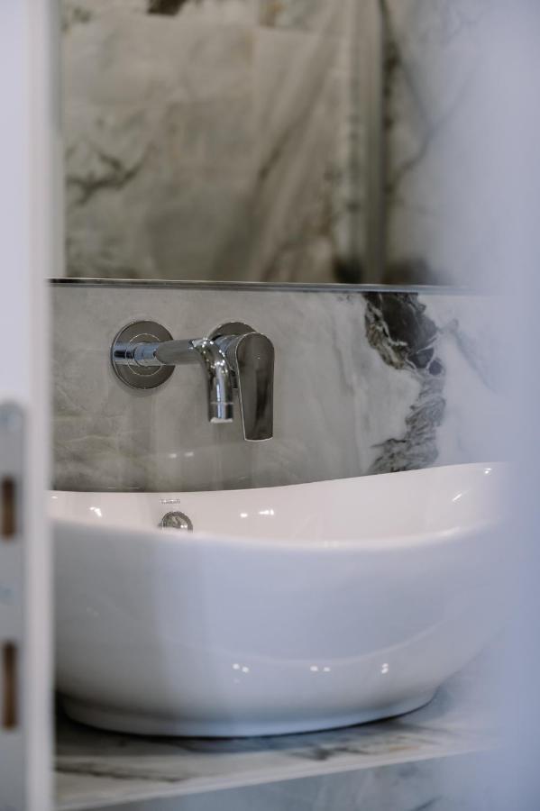 テッサロニキLuxliving Agiou Dimitriouアパートメント エクステリア 写真